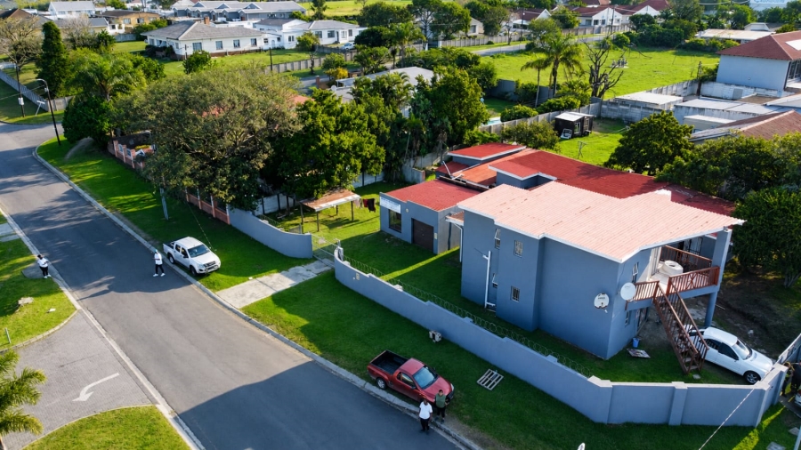 8 Bedroom Property for Sale in Amalinda Eastern Cape